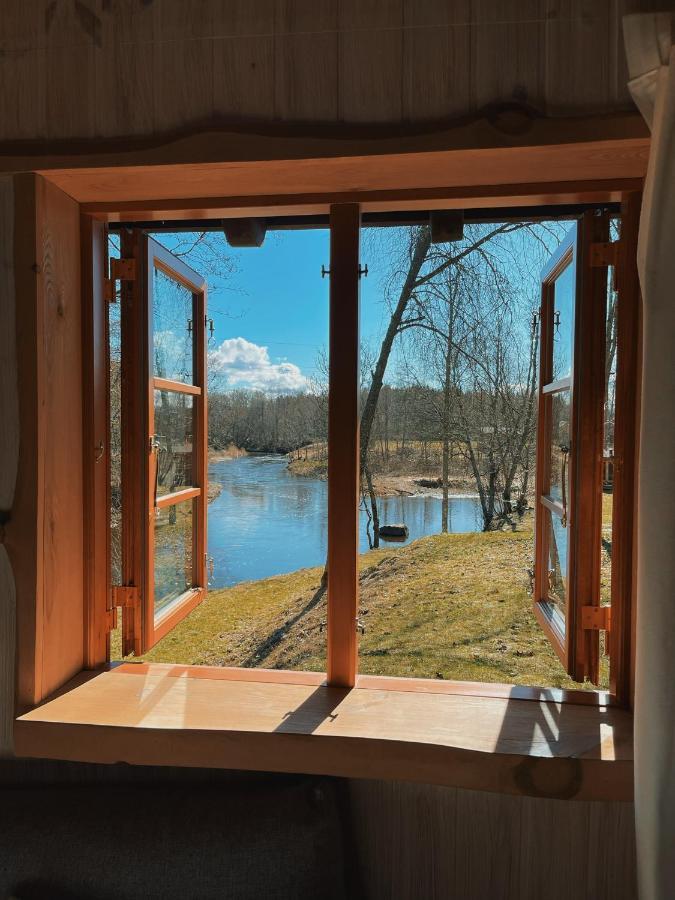 Jõeääre puhkekeskus Vila Langa Exterior foto